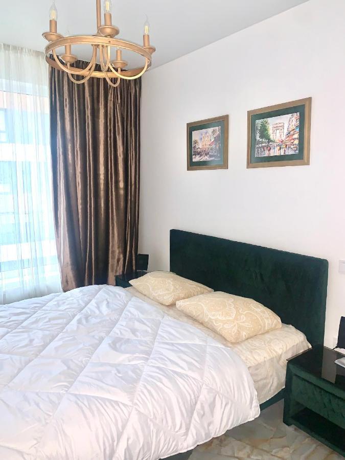 4-Room Jacuzzi Apartment 리비프 외부 사진